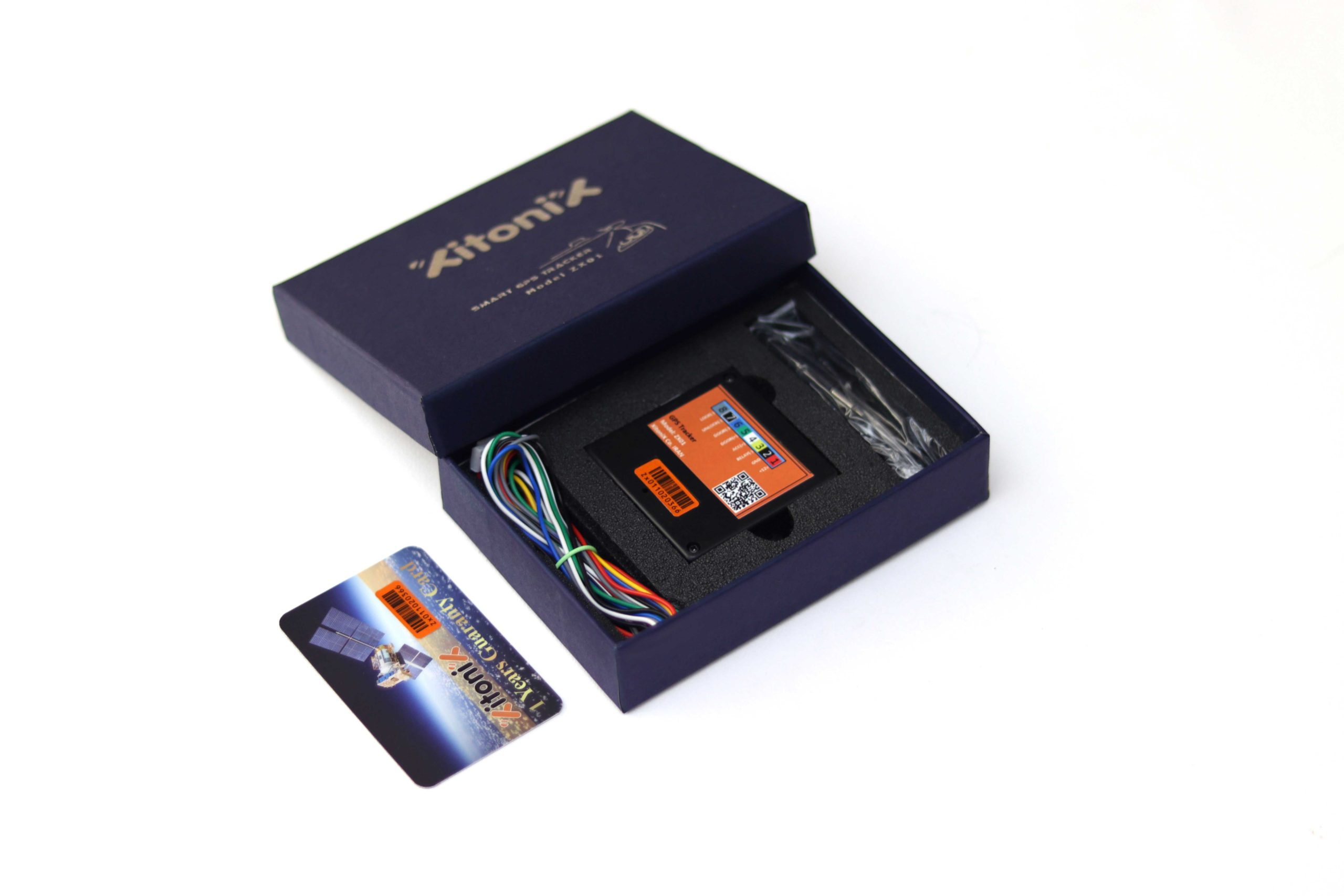 ردیاب خودرو زیتونیکس مدل ZX01 با باتری ۱2۰۰۰ میلی‌آمپر